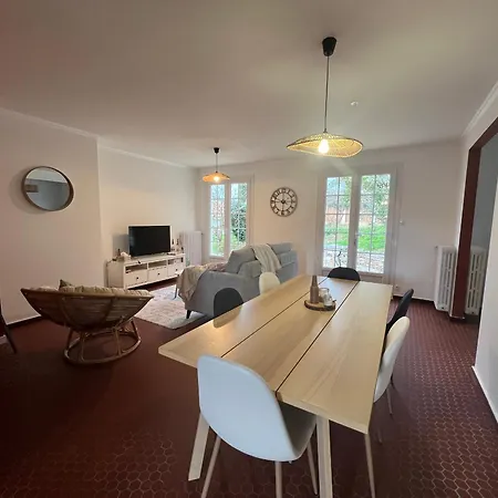 Maison Coquette Trois Avec Wifi - Fr-1-485-163 Hotel
