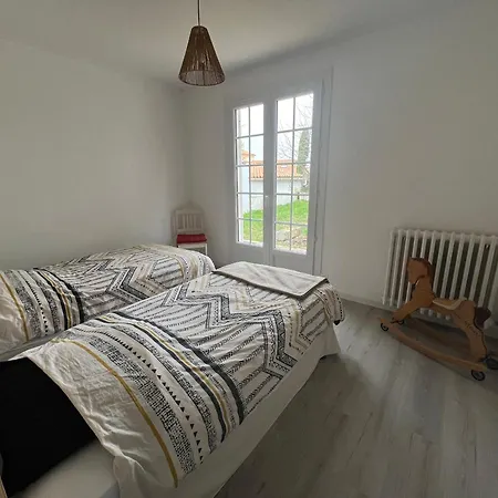 Maison Coquette Trois Avec Wifi - Fr-1-485-163 Hotel